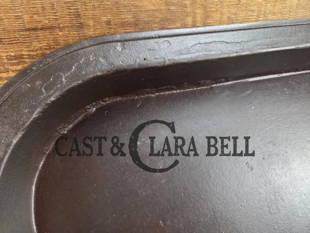 So elegant and very hard to find! 1910’s Griswold #8 Slant Logo 749 Long Griddle/Sad Iron Heater. Don’t miss this one!