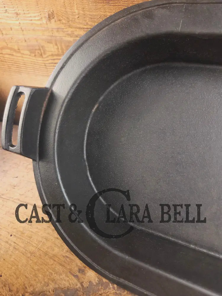 So elegant and very hard to find! ERIE Third Series #8 749 Long Griddle/Sad Iron Heater. Don’t miss this one! Griddle