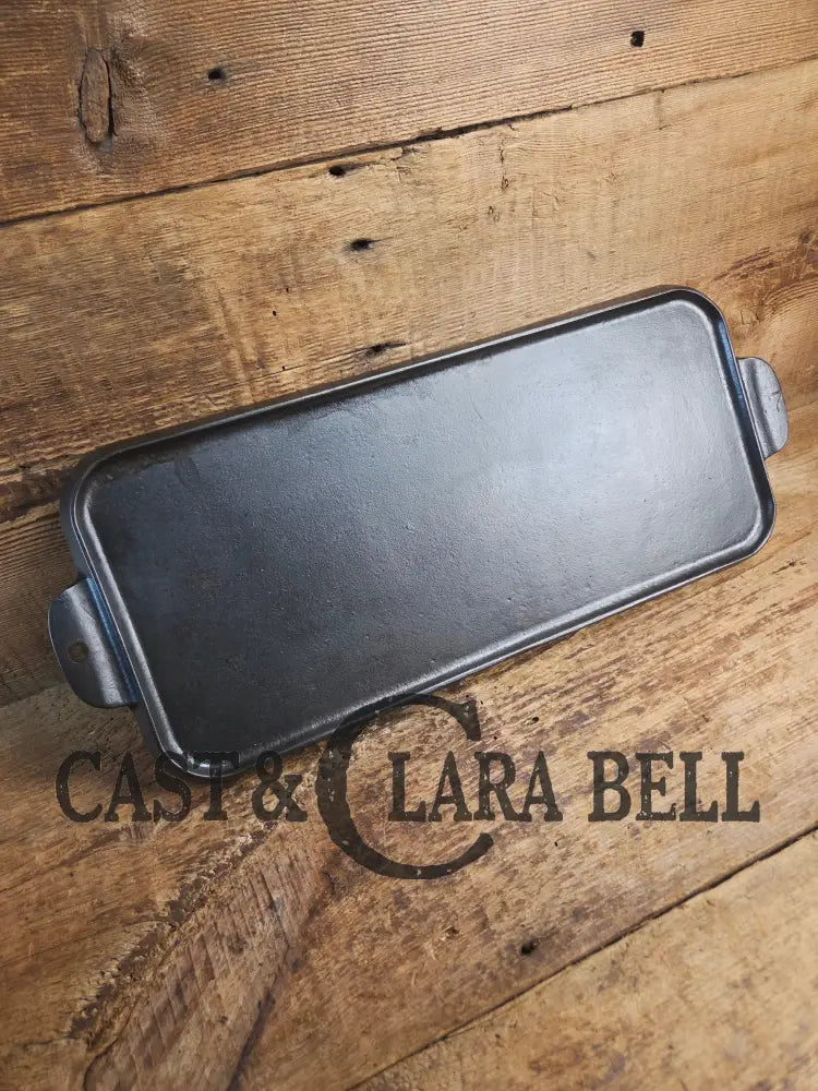 So elegant & awesome! 1920βs Griswold #7 Cast Iron Long Griddle Slant Block Logo ERIE 744. Perfect size for the