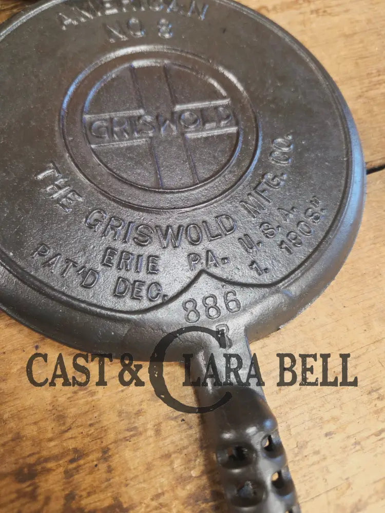 So unique! 1920βs Griswold/Puritan #8 (885/886) combo Waffle Iron with Low Base Waffle Iron
