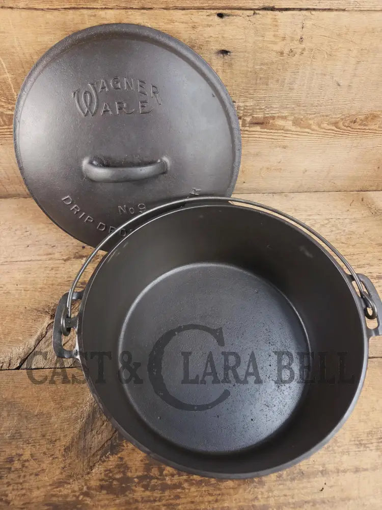 So unique! 1930βs Large fully marked Wagner Ware No. 9 Dutch Oven with saw tooth style Lid 1269 and Ghostmarked Logo!?