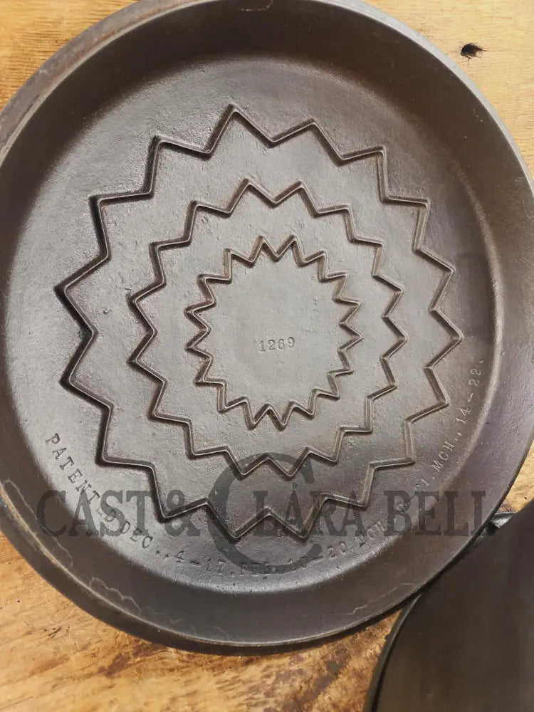 So unique! 1930βs Large fully marked Wagner Ware No. 9 Dutch Oven with saw tooth style Lid 1269 and Ghostmarked Logo!?