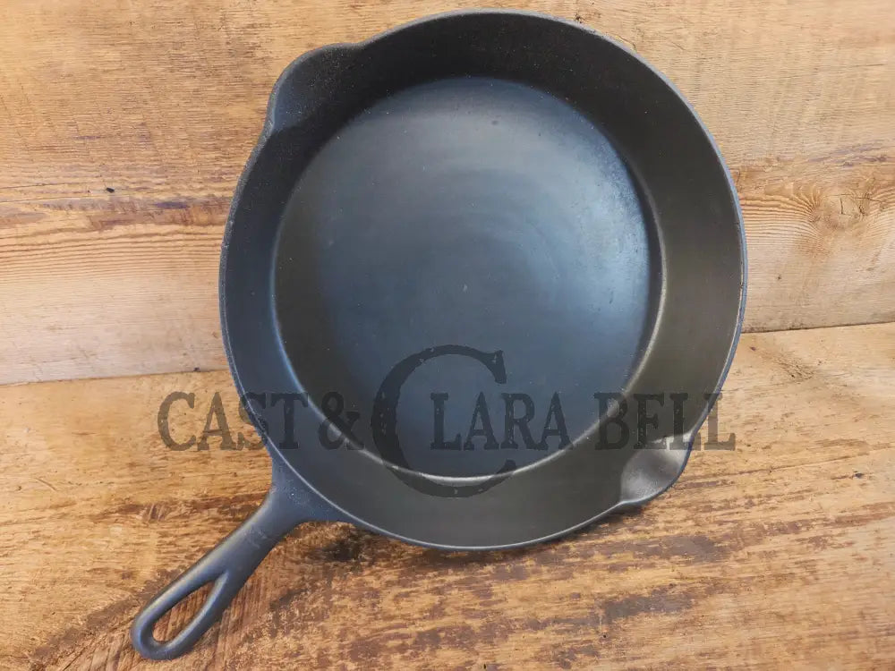 So unique converstion starter. Recast Erie #9 Cast Iron Skillet. Unique raised makerβs mark - Skillet