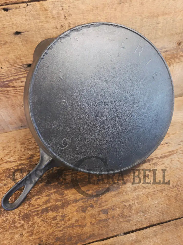 So unique converstion starter. Recast Erie #9 Cast Iron Skillet. Unique raised makerβs mark - Skillet