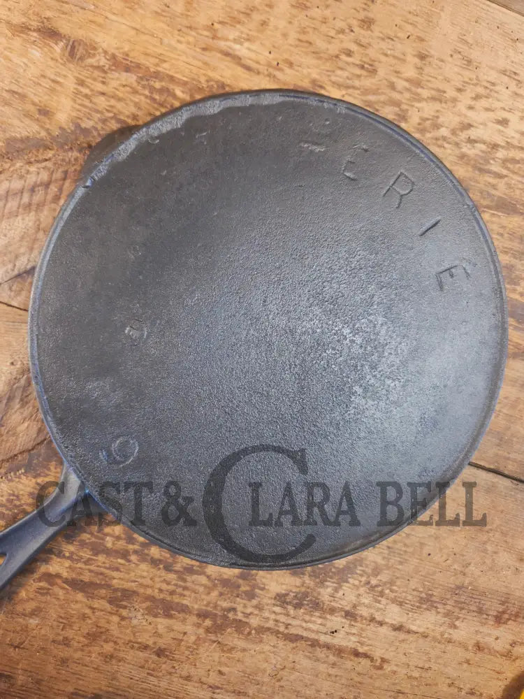 So unique converstion starter. Recast Erie #9 Cast Iron Skillet. Unique raised makerβs mark - Skillet