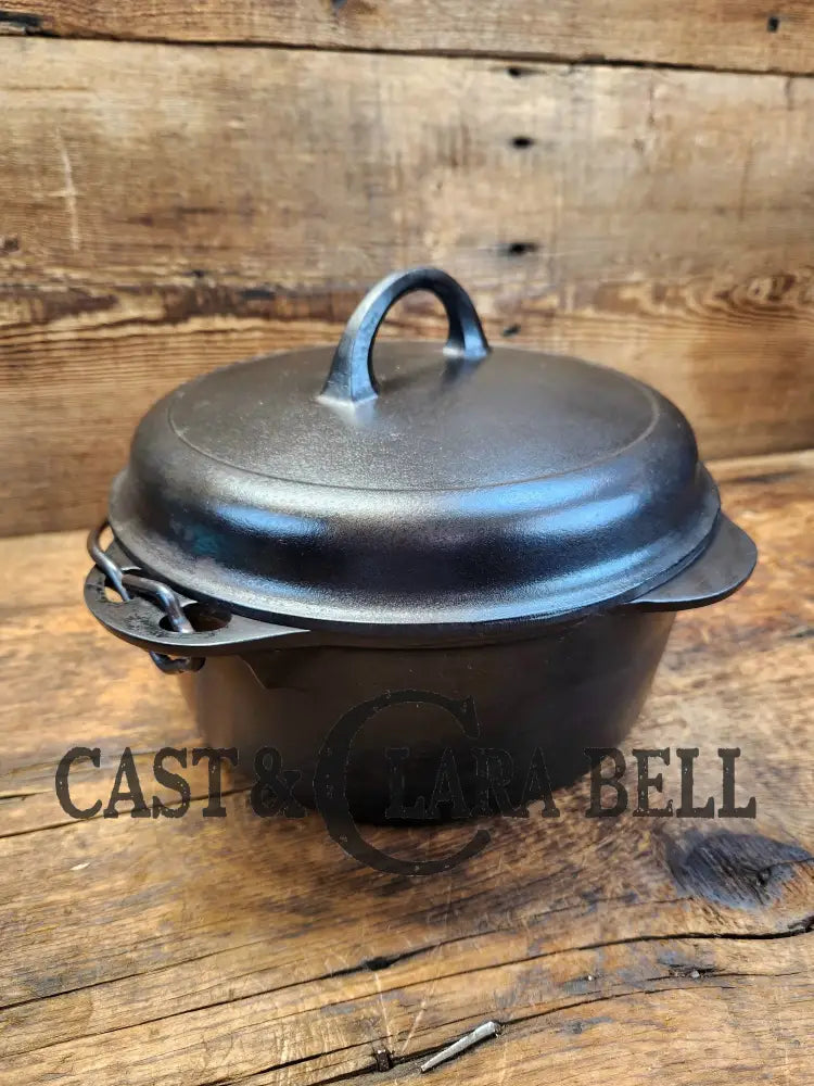 So unique! Griswold #7 Tite-Top Dutch Oven 1277, Large Block Logo 1277 and  EZ Clean coated lid. Gorgeous