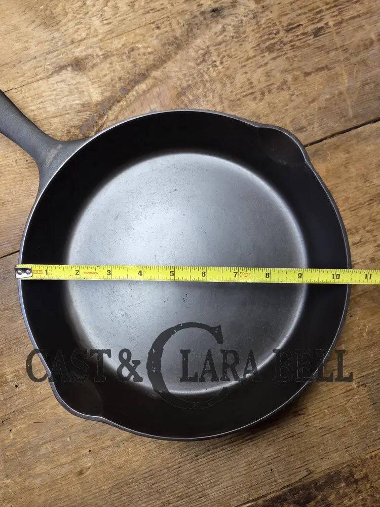 So unique! Griswoldβs Good Health #8 Cast Iron Skillet 658. Classic Department store piece! Skillet