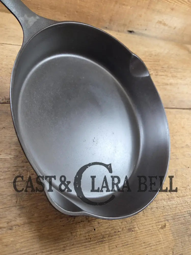 So unique! Griswoldâs Good Health #8 Cast Iron Skillet 658. Classic Department store piece! Skillet