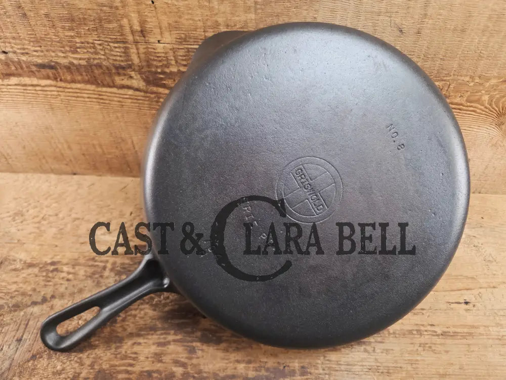 Sought after grooved handle! The Classic Griswold No. 8 Skillet with Small Block Logo 704 Skillet