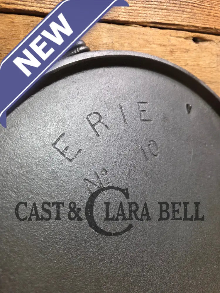 Spectacular and hard to find Griswold ERIE 3rd Series #10 Round Griddle with Bail! You don’t see these often! Griddle