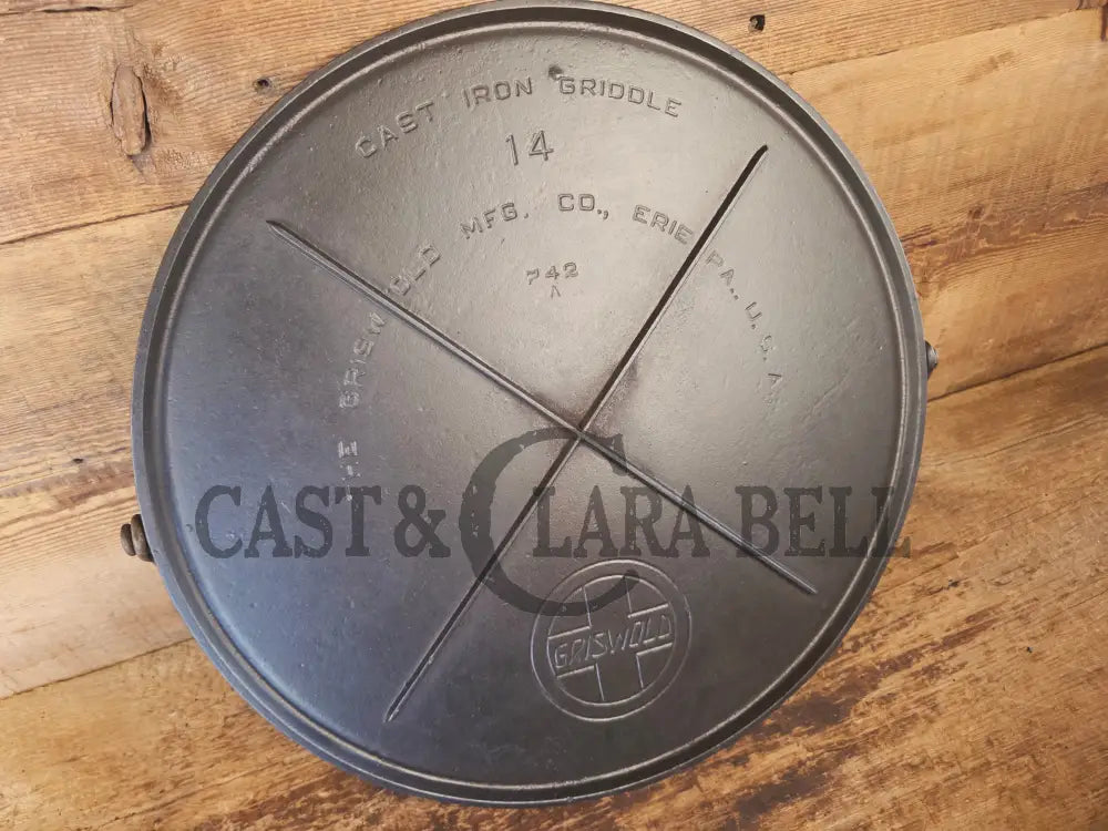 Spectacular piece! Late 1910’s #742 Griswold No. 14 Round Griddle w/ Bail and Slant Logo. The largest made of its kind