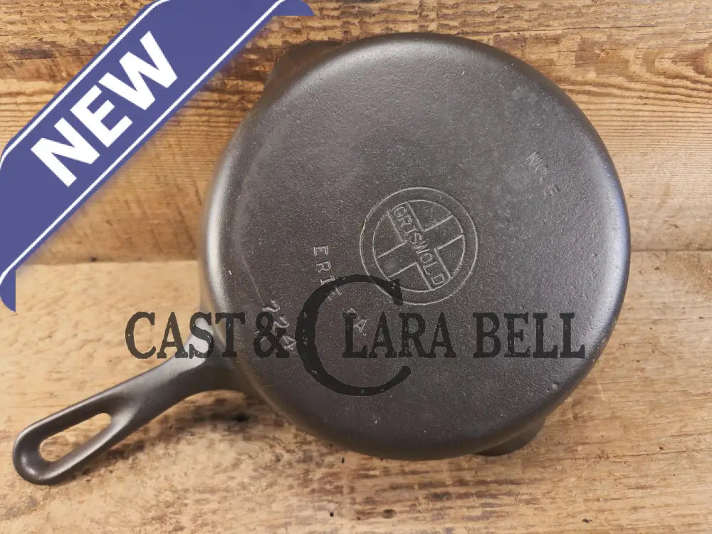 Super handy 1930’s Griswold No. 5 Saute Skillet Small Logo Grooved Handle Smooth Bottom 724 M. Restored and Ready to