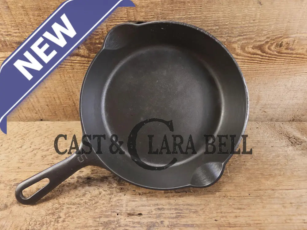 Super handy 1930’s Griswold No. 5 Saute Skillet Small Logo Grooved Handle Smooth Bottom 724 M. Restored and Ready to