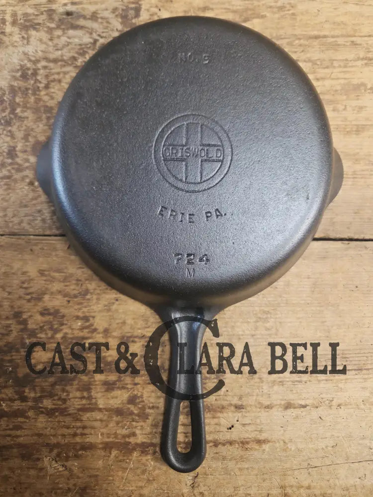 Super handy 1930’s Griswold No. 5 Saute Skillet Small Logo Grooved Handle Smooth Bottom 724 M. Restored and Ready to