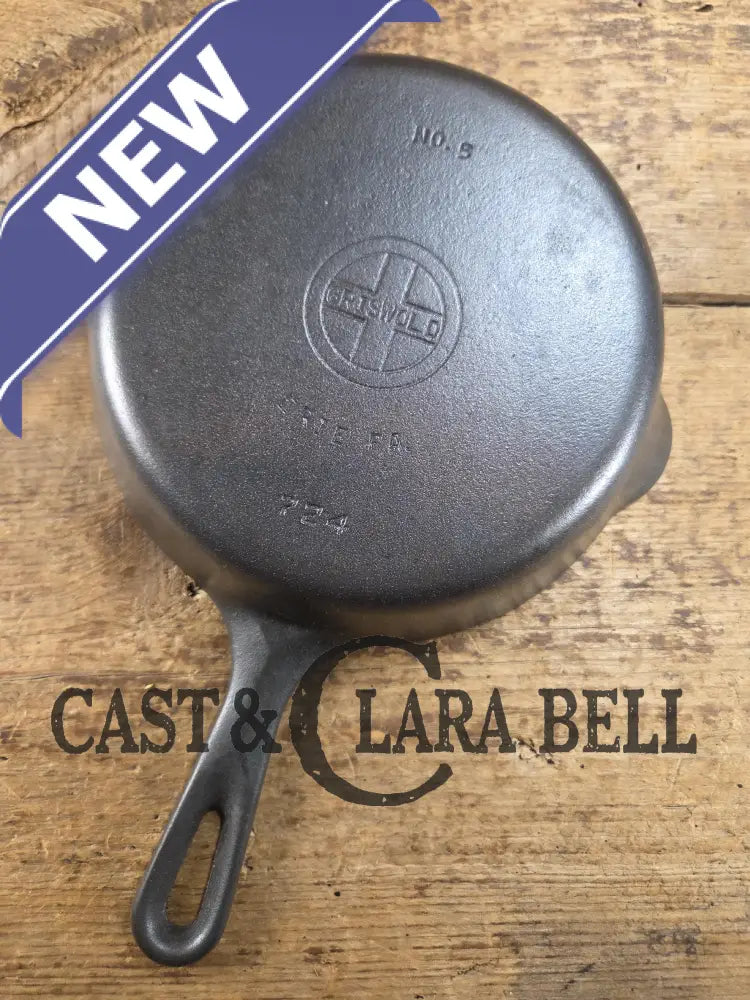 Super handy 1930’s Griswold No. 5 Saute Skillet Small Logo Smooth Bottom 724. Skillet