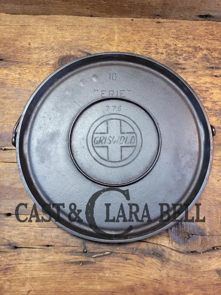 Super Unique And Tough To Find!! Early 1920βS Gorgeous Griswold #10 Round Griddle With Bail