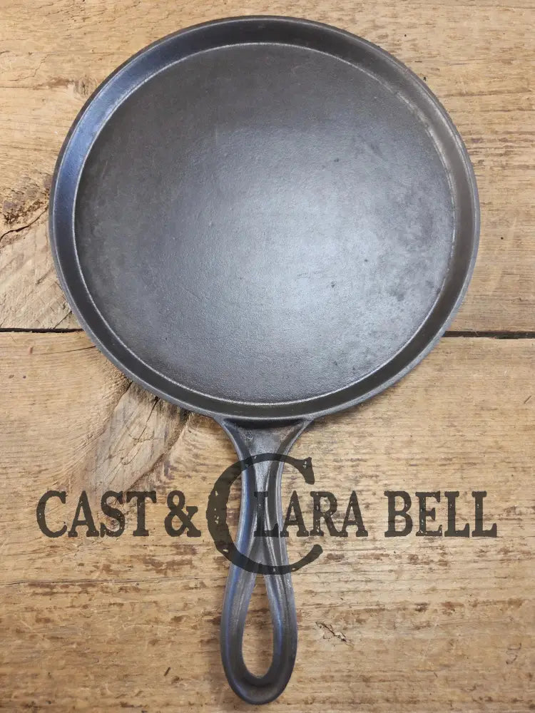 Super unique! Late 1800’s antique Gate marked Round Cast Iron Stove Eye Griddle. Elegant & hard working. Cool raised