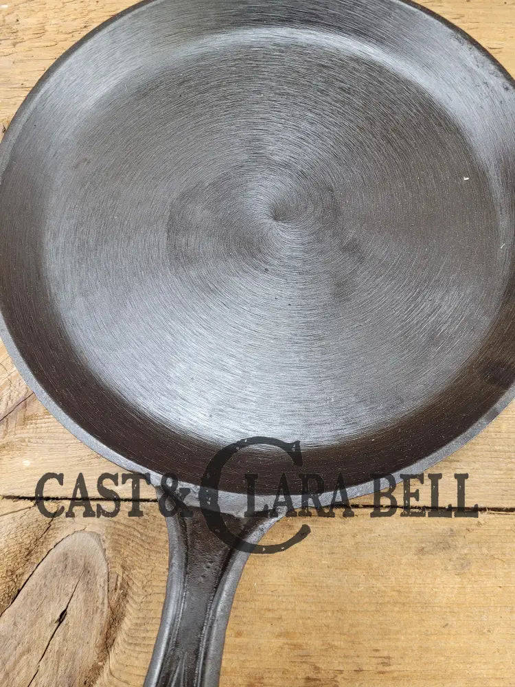 Sweet 1800โS Antique #7 Round โSnackโ Griddle With Gate Mark And Raised 7 J Hp! Perfect Size