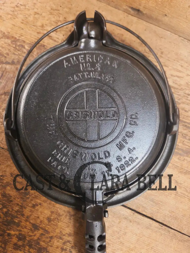 The BEST gift idea! Gorgeous Griswold #8 Cast Waffle Iron #151/151 Low base #152 Fully Restored and Seasoned! Waffle