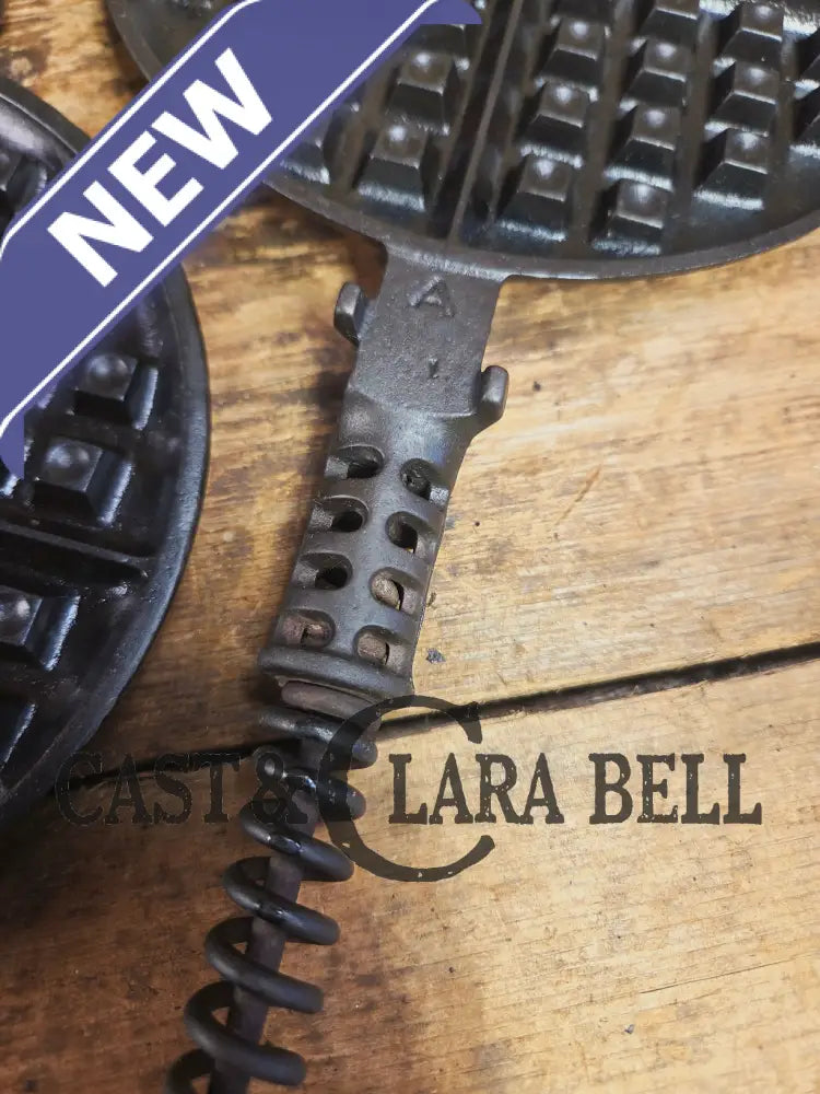 The BEST gift idea! Gorgeous Griswold #8 Cast Waffle Iron #151/151 Low base Fully Restored and Seasoned! Waffle Iron