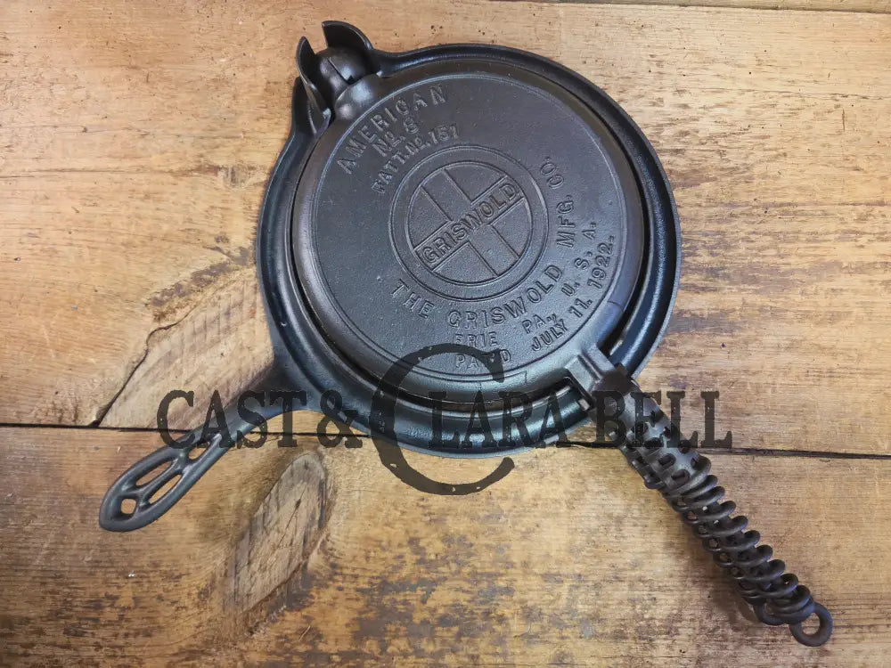The BEST gift idea! Gorgeous Griswold #8 Cast Waffle Iron #151/151 Low base Fully Restored and Seasoned! Waffle Iron
