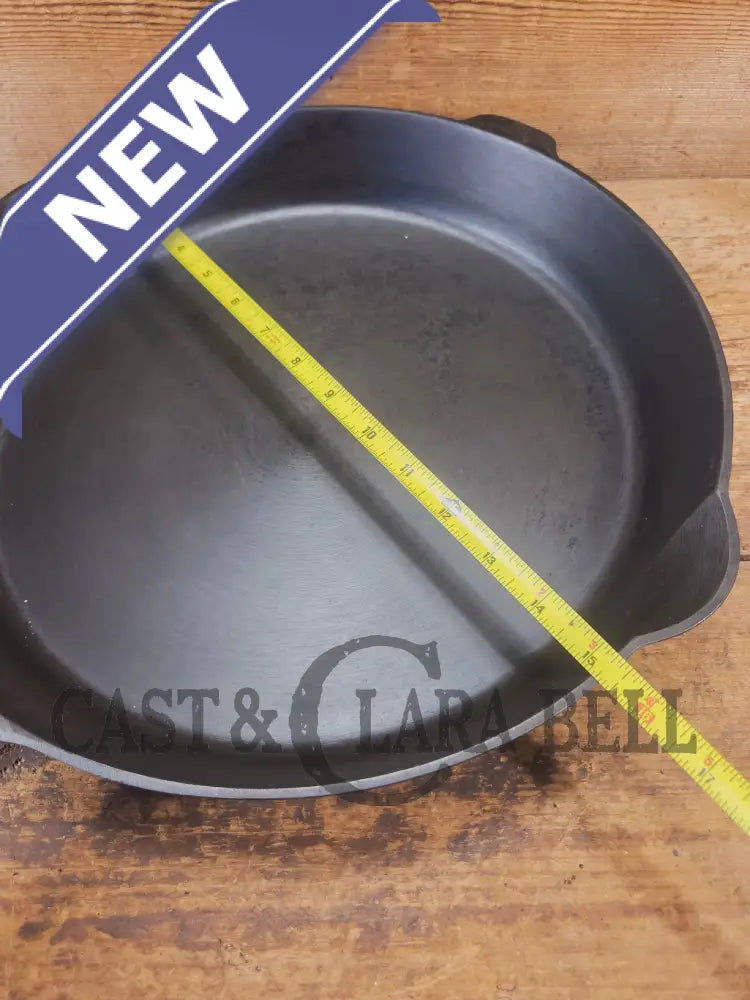 The biggest handled skillet made by Wagner with a Griswold pattern! Huge Wagner #14 Cast Iron Skillet 15 1/4 Inches