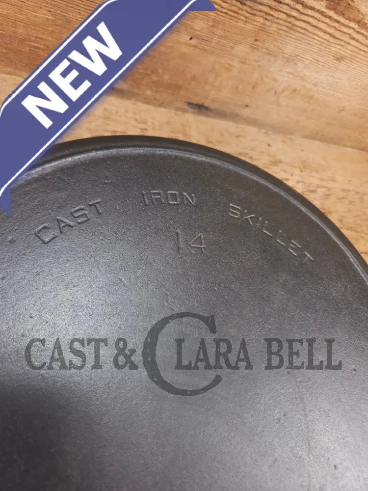The biggest handled skillet made by Wagner with a Griswold pattern! Huge Wagner #14 Cast Iron Skillet 15 1/4 Inches