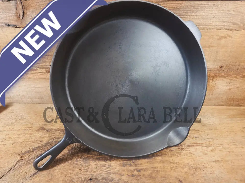 The biggest handled skillet made by Wagner with a Griswold pattern! Huge Wagner #14 Cast Iron Skillet 15 1/4 Inches