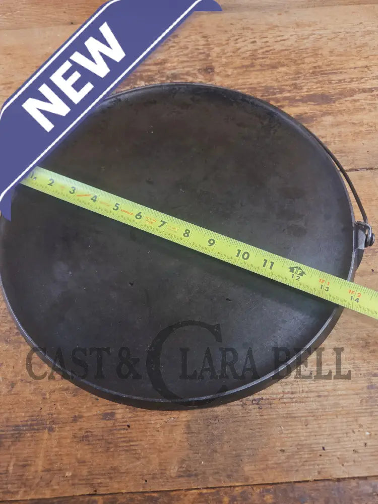 The BIGGEST you can buy! HTF 1920βs Griswold No. 14 Round Griddle with Bail. Block Logo #618. Ready to make pizzas by