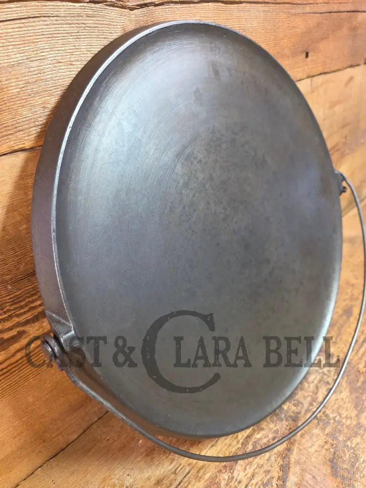 The BIGGEST you can buy! HTF 1920βs Griswold No. 14 Round Griddle with Bail. Block Logo #618. Ready to make pizzas by