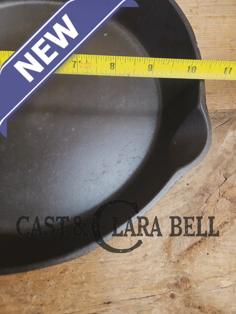 The Clara Bell Classic! 1940’s Era Three notch Lodge #8 cast iron skillet. Skillet