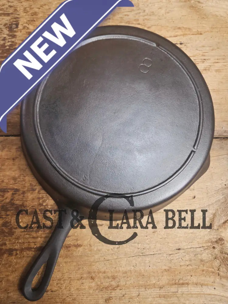 The Clara Bell Classic! 1940’s Era Three notch Lodge #8 cast iron skillet. Skillet