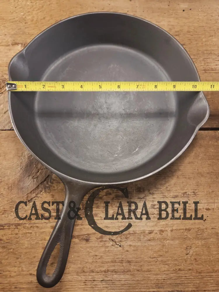 The Clara Bell Classic! 1940’s Era Three notch Lodge #8 cast iron skillet. Beautiful piece of Americana! SC24