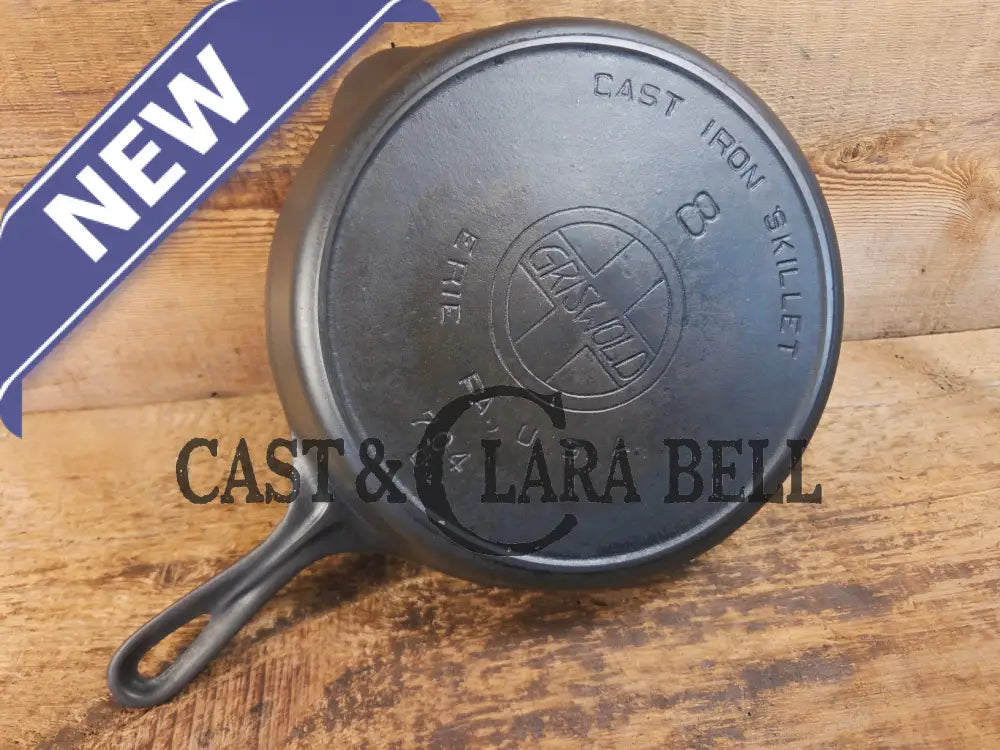 The Classic! 1910βs Griswold #8 Cast Iron Skillet with Slant Logo and FULL EPU 704 C - Skillet