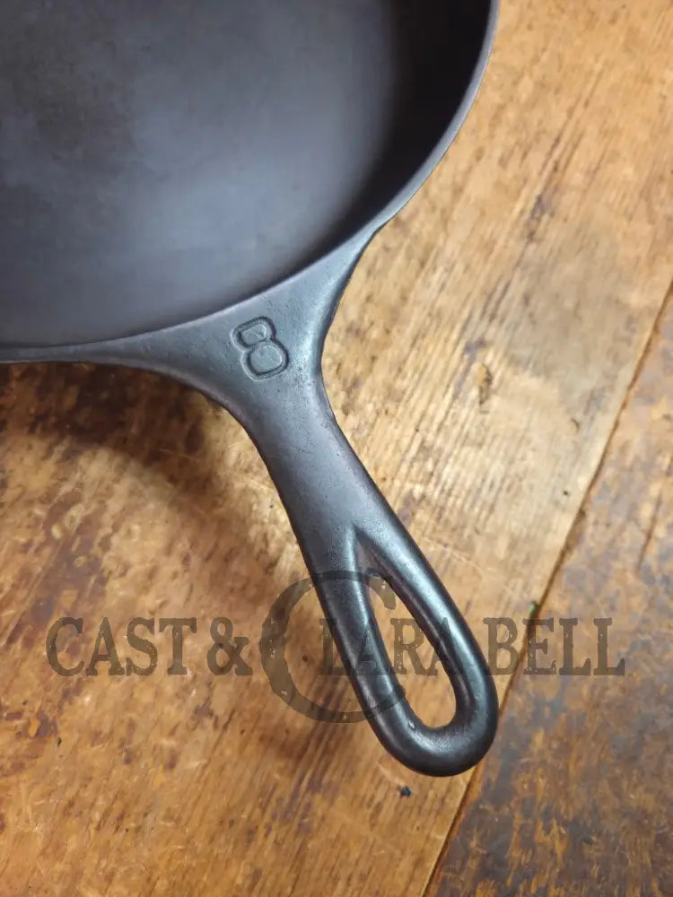 The Classic! 1910βs Griswold #8 Cast Iron Skillet with Slant Logo and FULL EPU 704 G Skillet