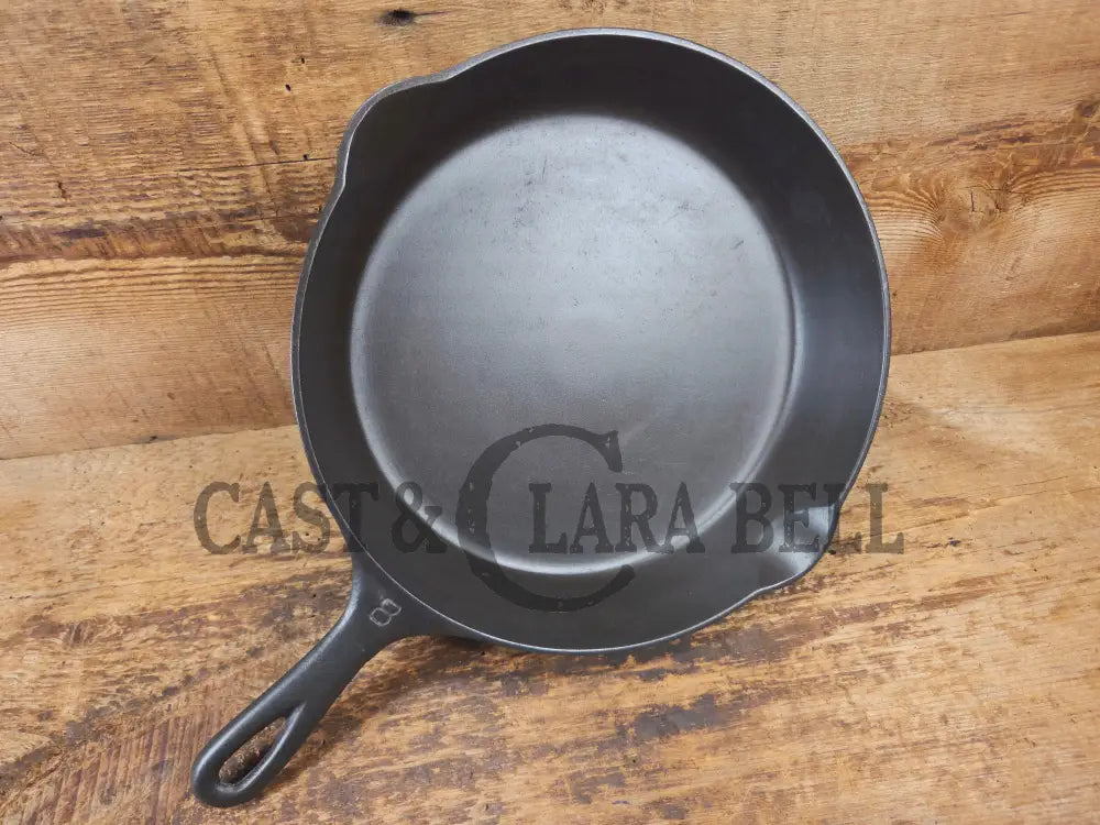 The Classic 1920’s Griswold #8 E.P.U. Skillet with Heat Ring and Large Block Slant Logo 704 V - Skillet