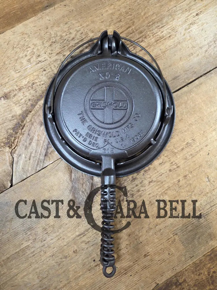 The Classic! 1920’s Griswold No. 8 Waffle Iron (314/315) with low (913) bailed base. Makes crispy waffles! Skillet