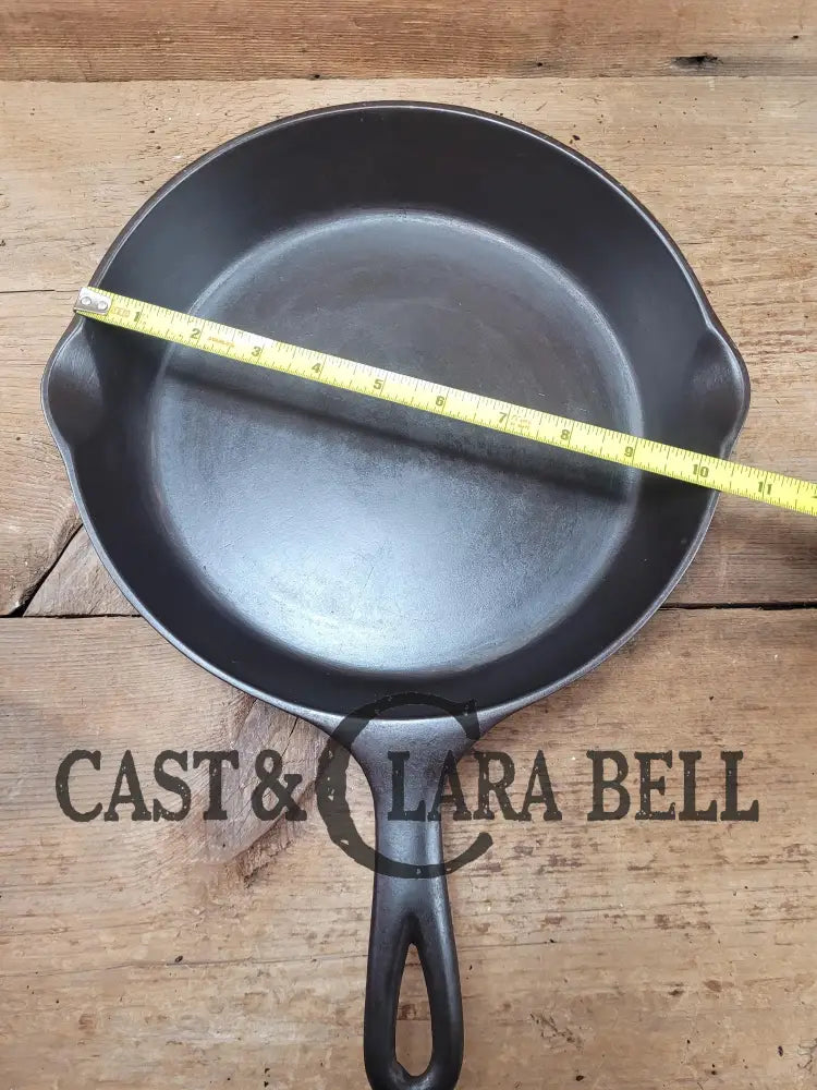 The Classic! 1920’S Wagner Ware Sidney -O- #8 B Skillet With Heat Ring And Stylized Logo Single