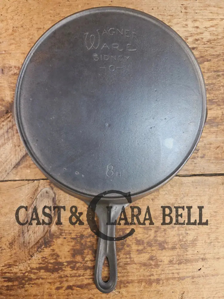 The Classic! 1920’s Wagner Ware Sidney -O- #8 Skillet with Heat Ring and Stylized Logo Single digit C/N. Gorgeous!