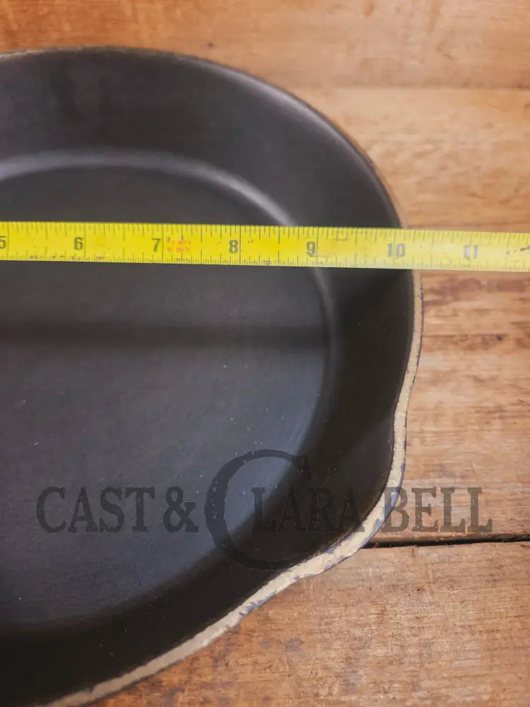 The Classic! 1924 Wagner Ware Sidney -O- #8 Skillet with Heat Ring and Stylized Logo 1058 K. Nickel plated outside