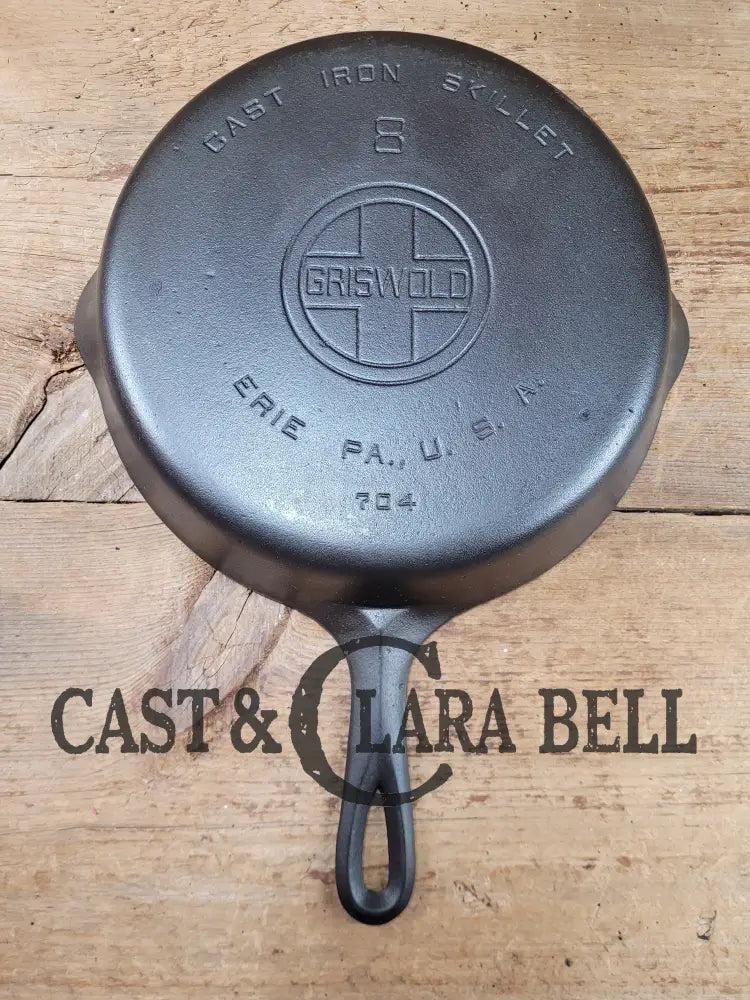 The Classic! 1930’S Griswold No. 8 Skillet With Small Block Logo And Smooth Bottom 704. Restored