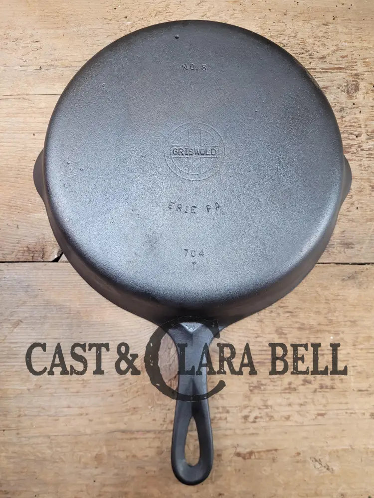The Classic! 1930’S Griswold No. 8 Skillet With Small Block Logo And Smooth Bottom 704 T.