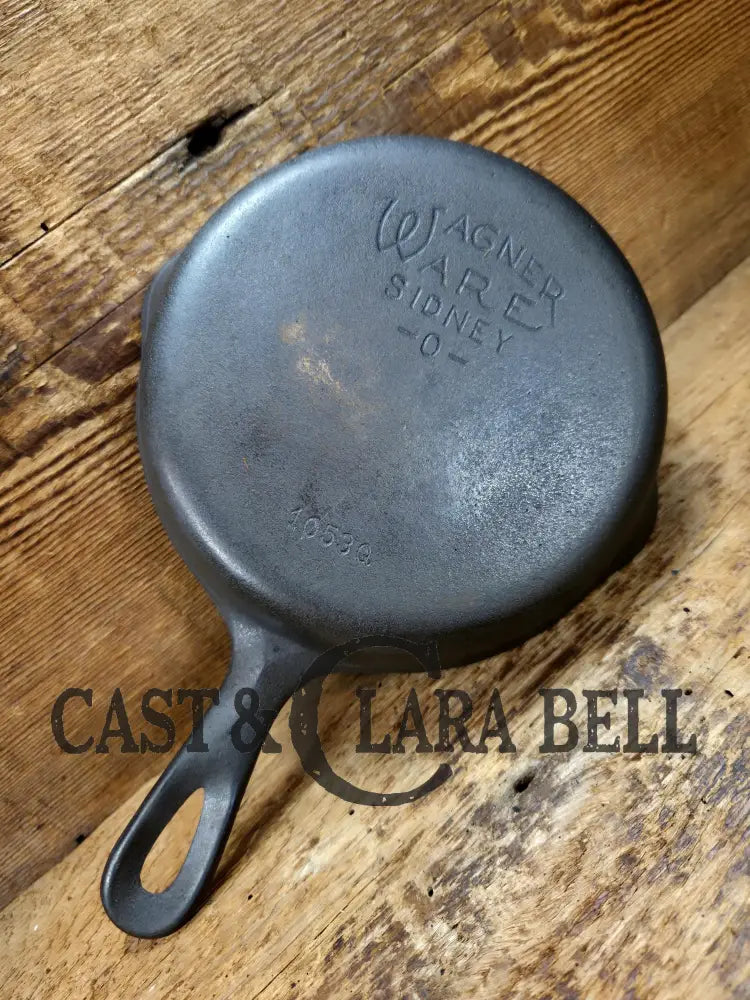 The classic! 1930βs Wagner Ware #3 Cast Iron Egg Skillet with Stylized Logo and Smooth Bottom 1053 Q. SC24 Skillet
