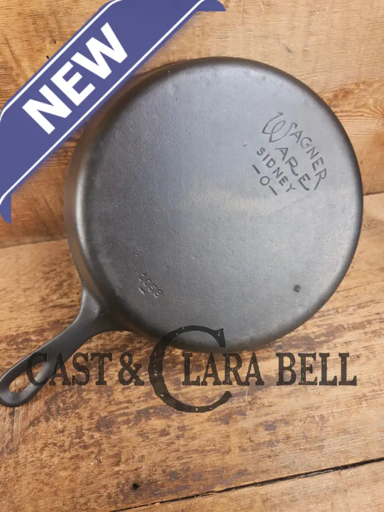 The Classic! 1930βs Wagner Ware #8 Cast Iron Skillet with Stylized Logo 1058 Skillet