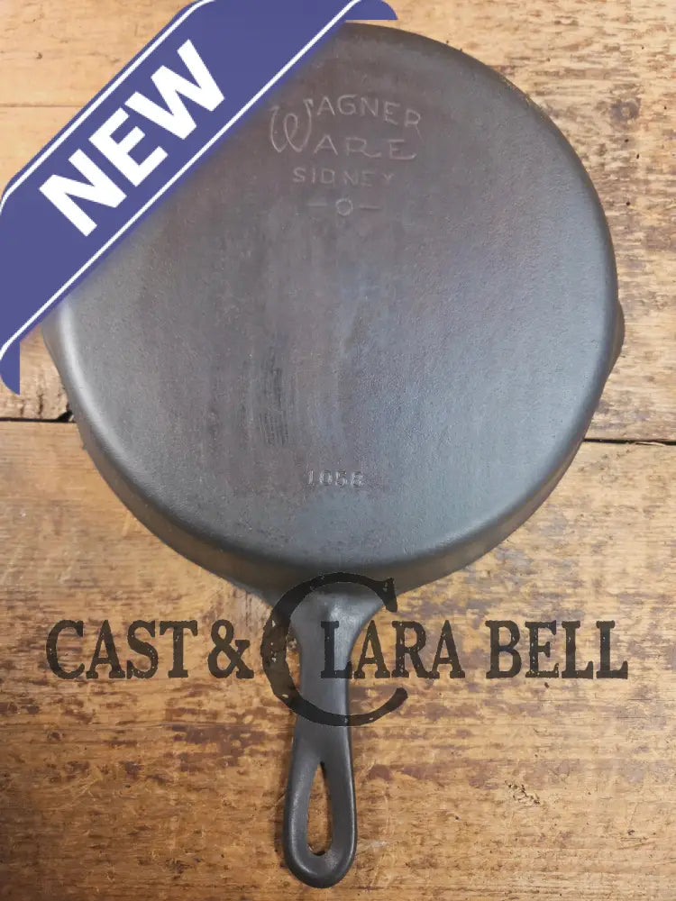 The Classic! 1930’s Wagner Ware #8 Cast Iron Skillet with Stylized Logo 1058 Skillet