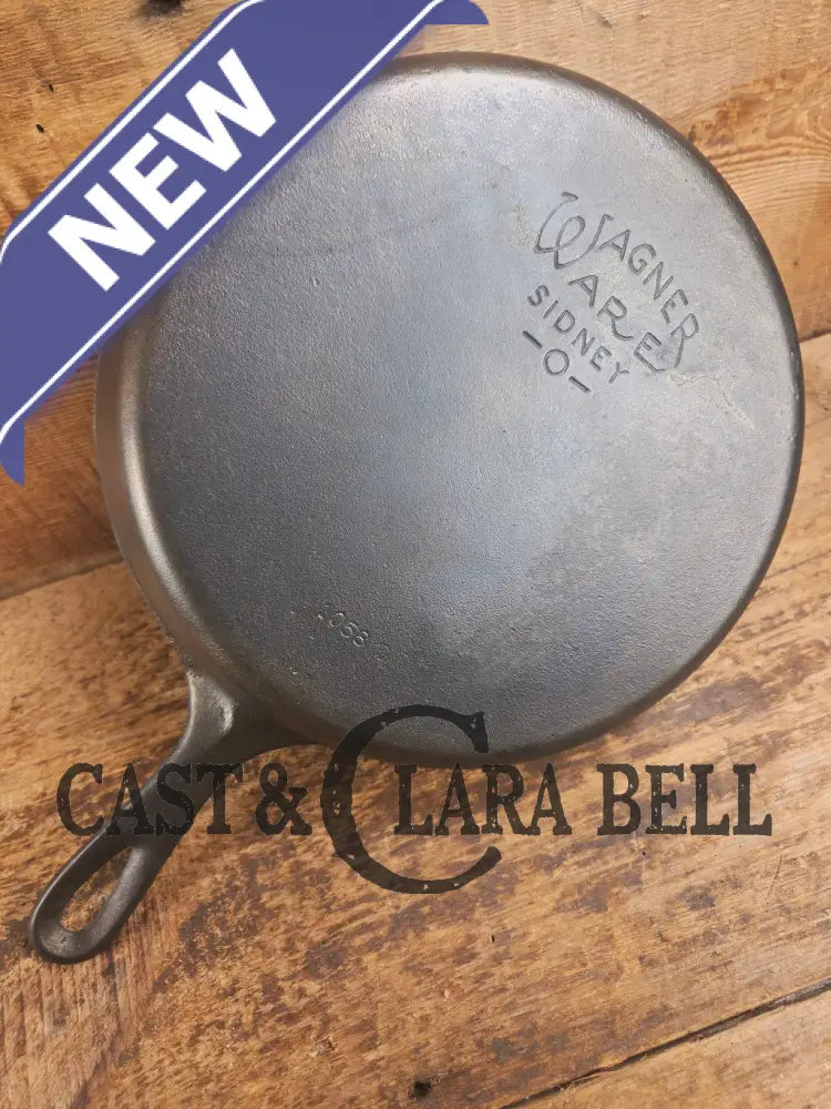 The Classic! 1930โs Wagner Ware #8 Cast Iron Skillet with Stylized Logo 1058 D Skillet