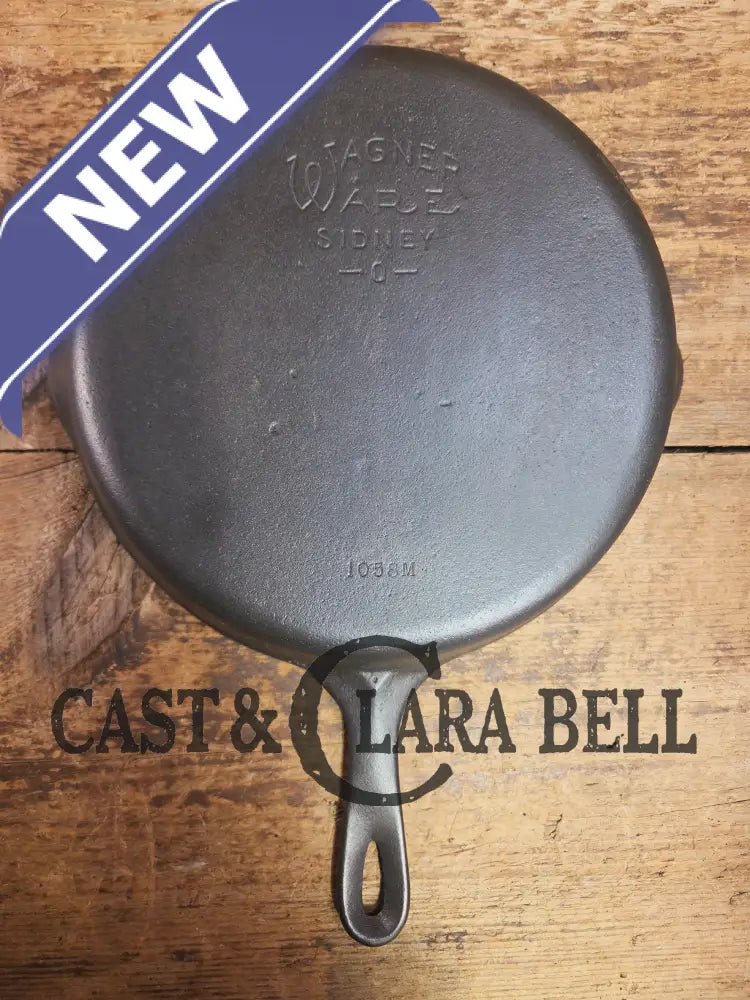 The Classic! 1930’s Wagner Ware #8 Cast Iron Skillet with Stylized Logo 1058 M Skillet