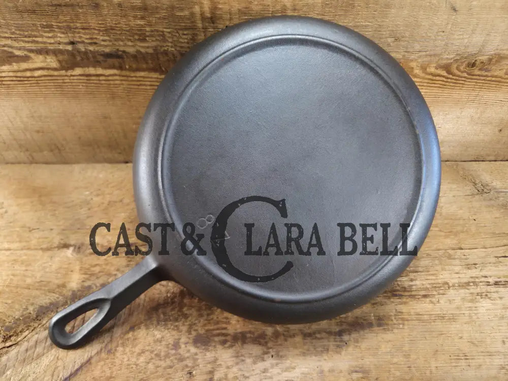 The Classic 8! 1940’s early Birmingham Stove & Range Red Mountain Series #8 Skillet 8Z Skillet
