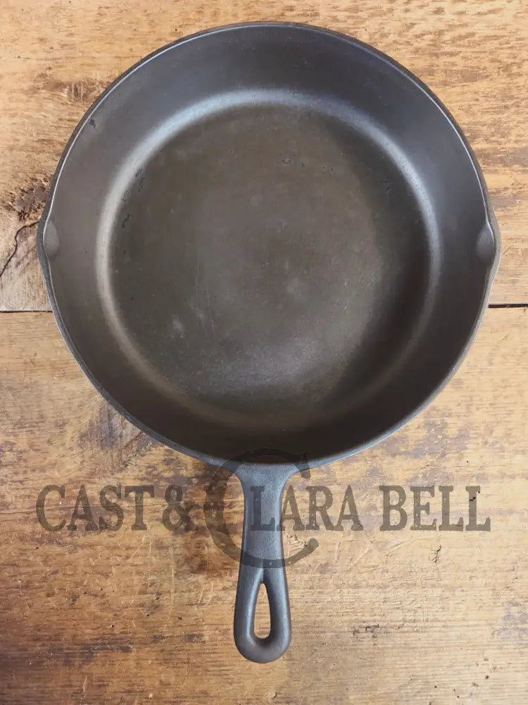 The Classic 8! 1940βs early Hand Scribed Birmingham Stove & Range Red Mountain Series #8 Skillet - Skillet