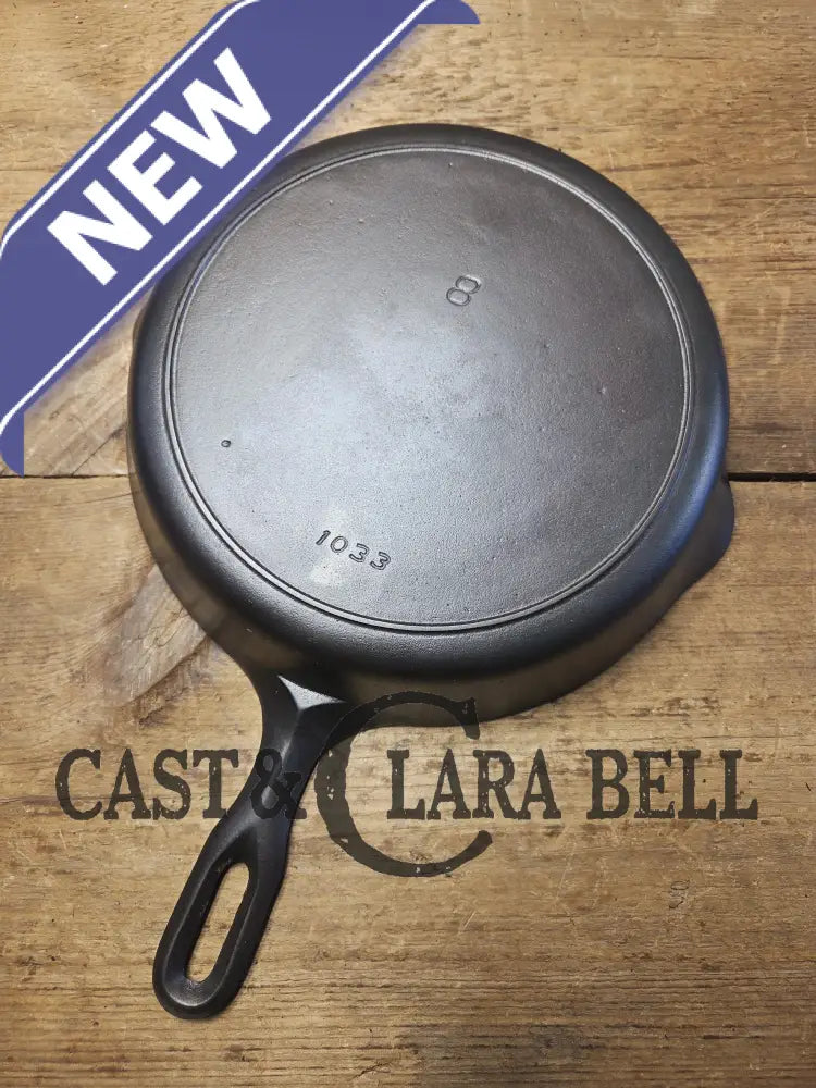 The Classic 8! 1940’s Iron Mountain by Griswold #8 Skillet with Heat Ring 1033. Unique brand from an iconic company